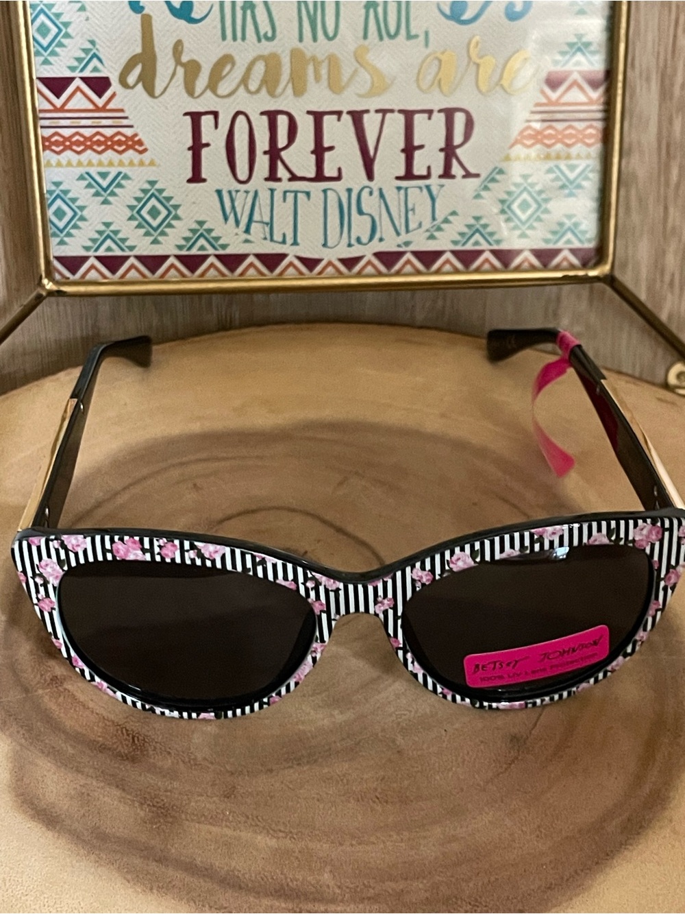 Betsey Johnson Feeling Rosy Sunglasses